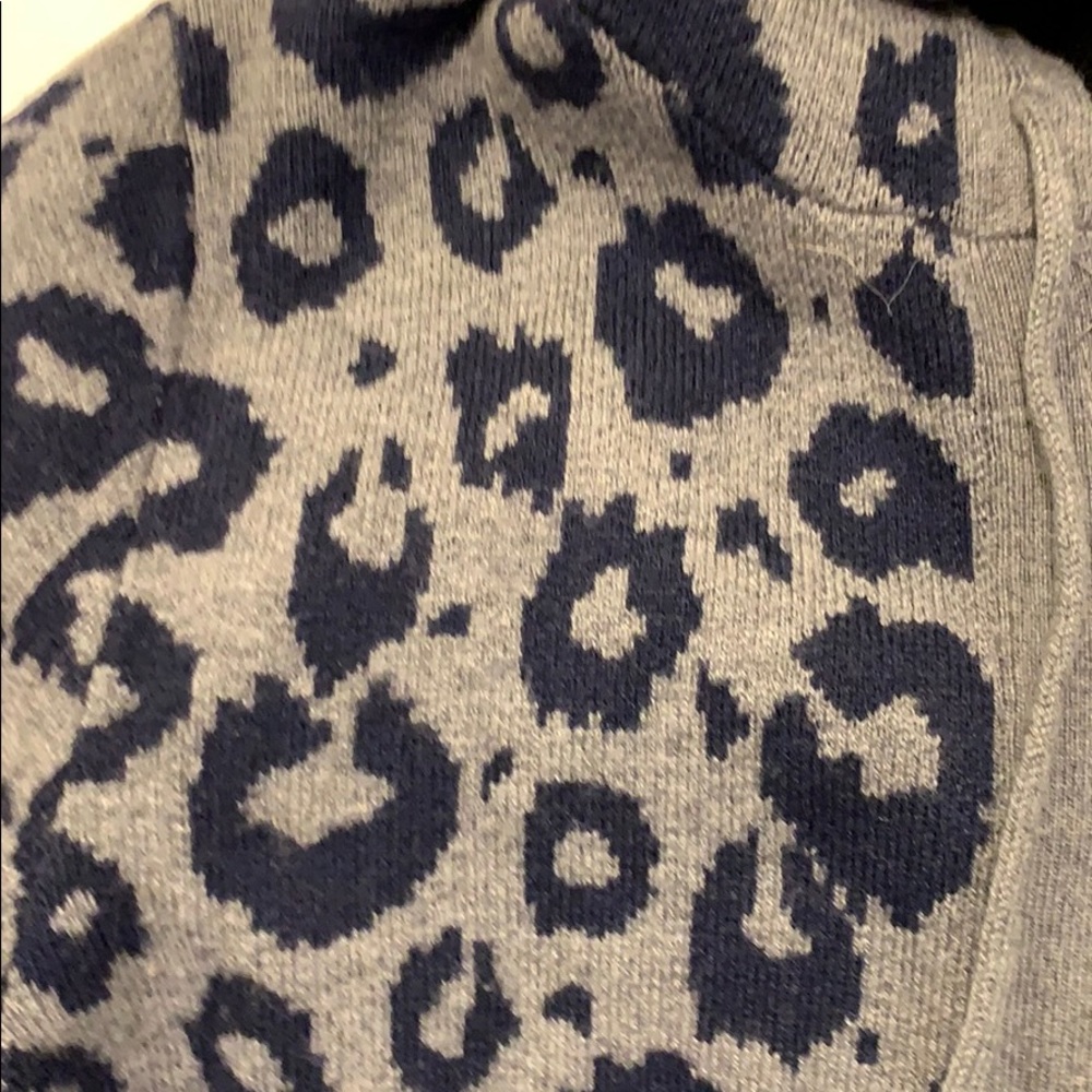 Sweater - Picture 2 of 2